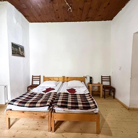 Guest House Svan-Ski メスティア エクステリア 写真